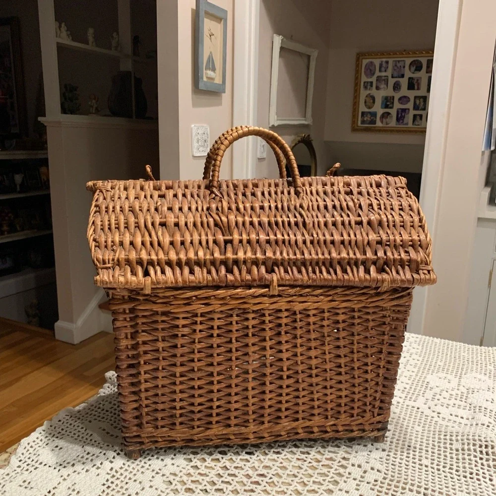 Vintage Large Wicker basket